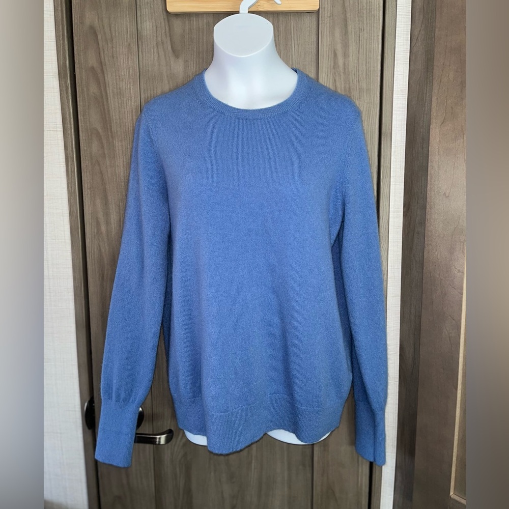Blue Cashmere Sweater - Picture 5 of 6